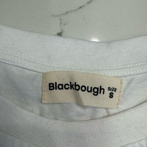 Blackbough crop top t-shirt - Picture 3 of 4